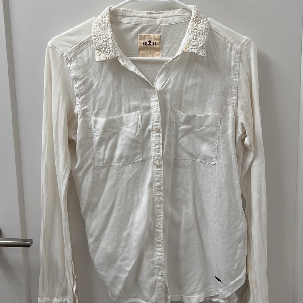Hollister button down size S